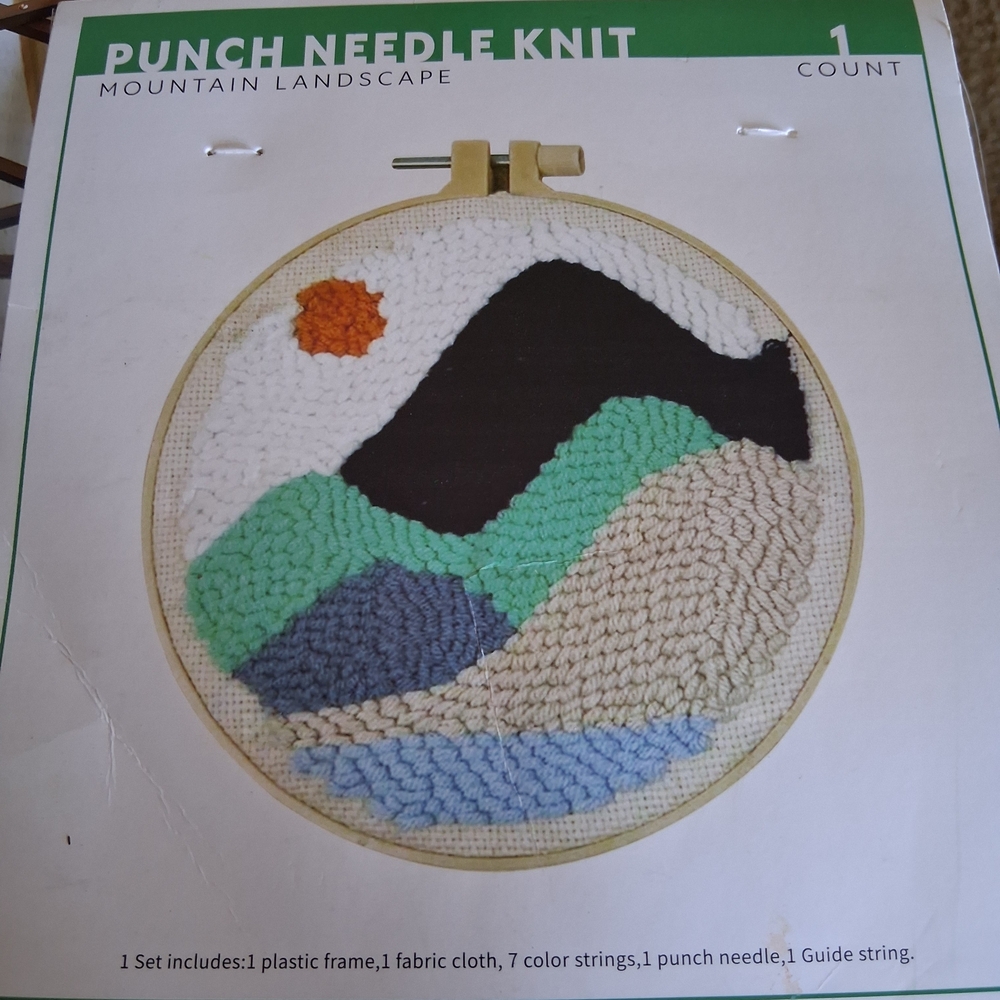 Punch Needle Knit Mountain Landscape Wall Hoop - Multicolor